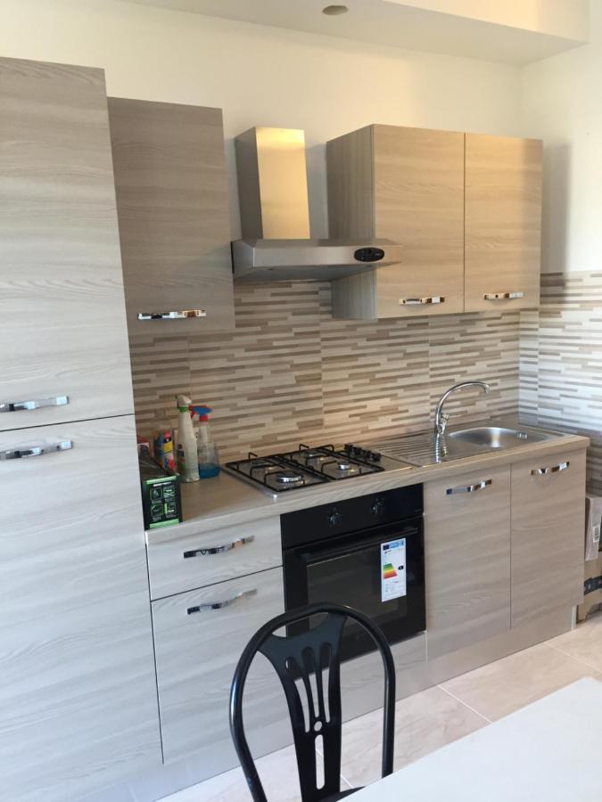 Attico Tacito Apartamento Ventimiglia Exterior foto