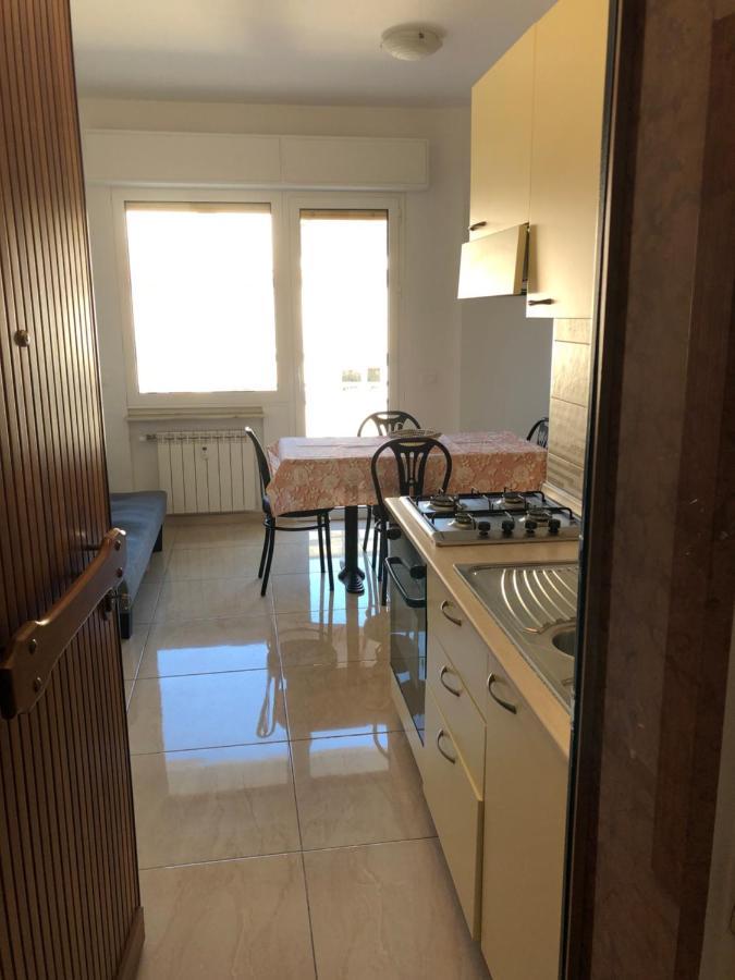 Attico Tacito Apartamento Ventimiglia Exterior foto